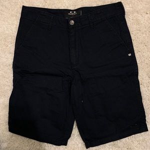 Men’s Oakley shorts size 32